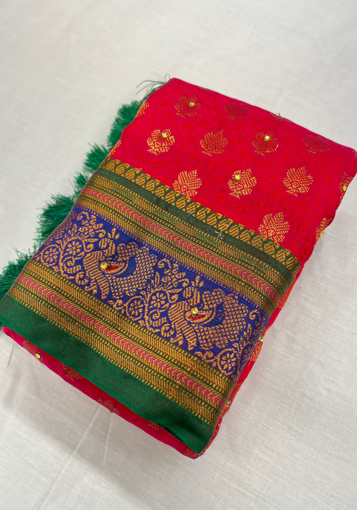 Elegant Banaras Silk Saree with Copper Zari Border and Brocade Blouse